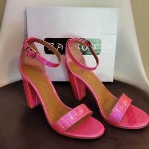 Bamboo pink python sandals size 8